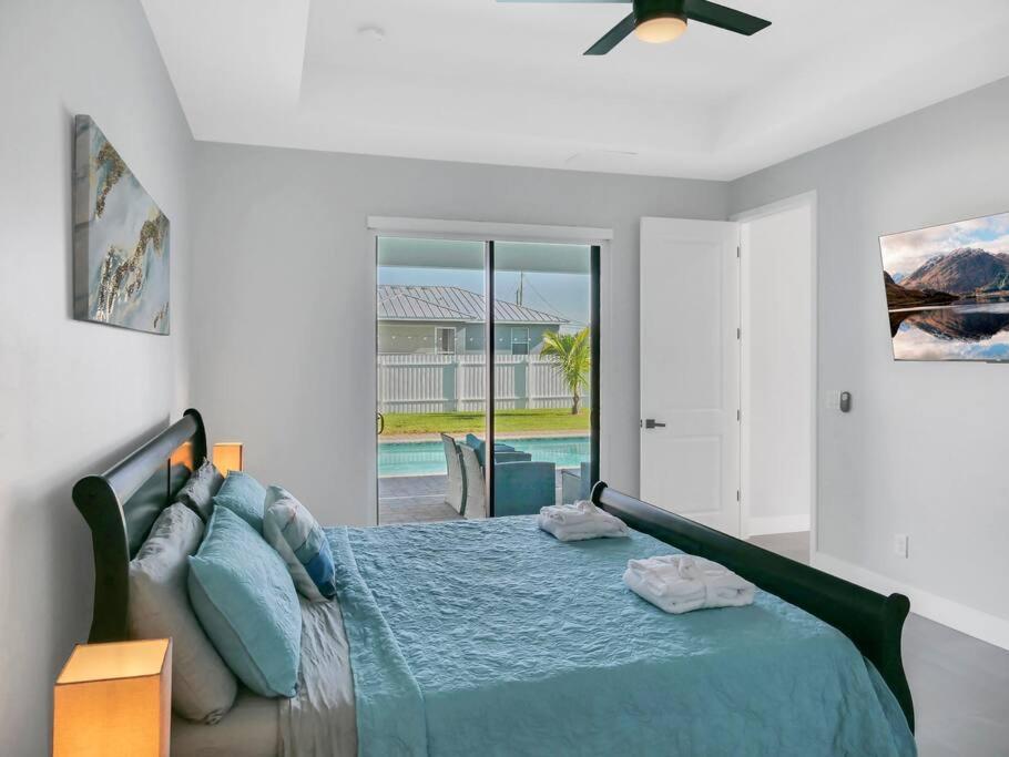 Casa Sevilla, Heated Pool, Sleeps 9, 4B3B Cape Coral Luaran gambar